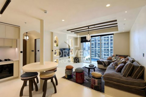 1 bedroom Apartment in EMAAR Beachfront, UAE No. 212848