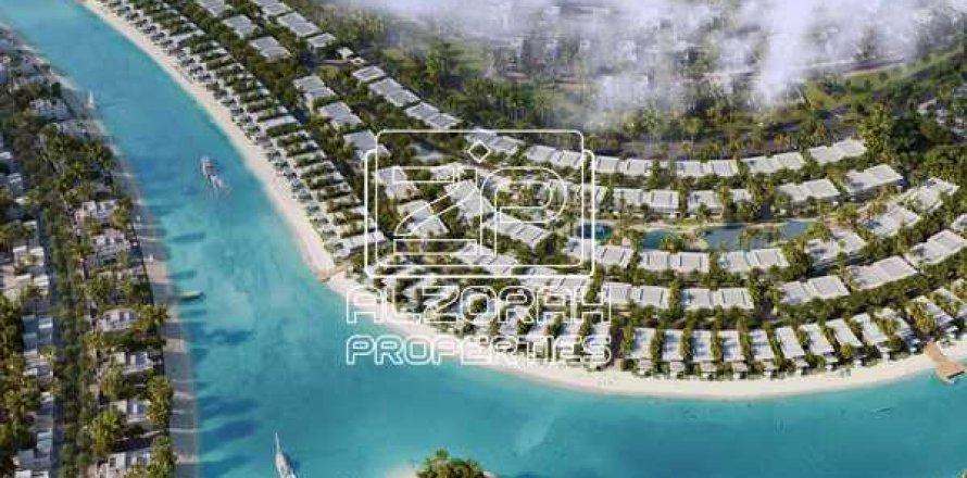 Вилла с 4 спальнями в Sharjah Waterfront City, ОАЭ №205463