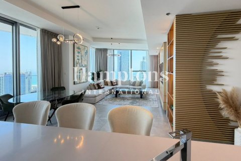 Apartment de 3 dormitorios en The Address Dubai Marina, UAE No. 219229 5