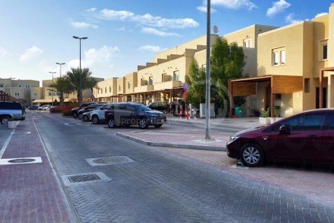 5 غرفة نوم  فيلا في Al Reef, الإمارات العربية المتحدة رقم 13371 16
