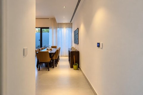 3 bedrooms Townhouse in Tilal City, UAE No. 221613 3