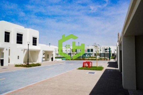 Таунхаус с 3 спальнями в Town Square, ОАЭ №105364 20