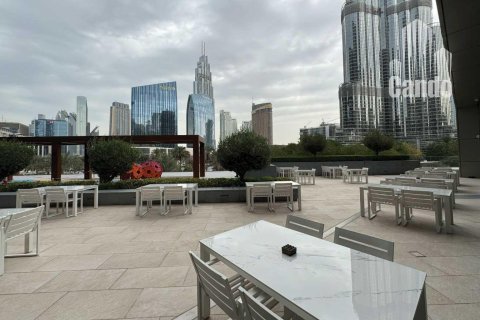 Квартира с 3 спальнями в The Address Residences Dubai Opera, ОАЭ №71316 12