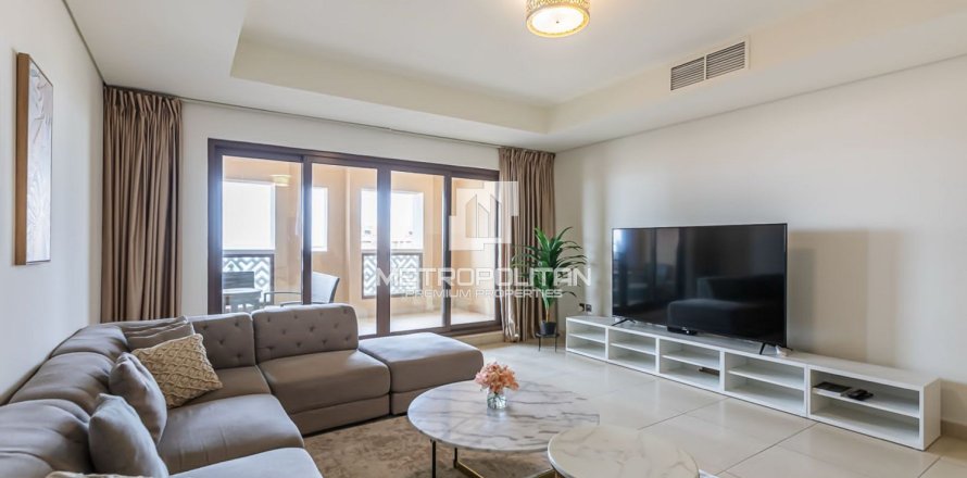 3 bedrooms Apartment in Palm Jumeirah, UAE No. 78353