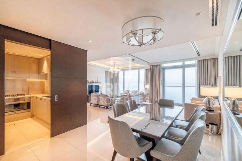 Квартира с 3 спальнями в The Address Residence Fountain Views, ОАЭ №218577 4