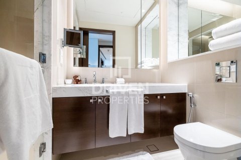 Квартира с 3 спальнями в The Address Residence Fountain Views, ОАЭ №218577 21