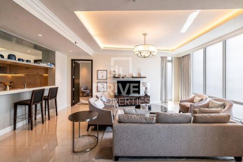 Квартира с 3 спальнями в The Address Residence Fountain Views, ОАЭ №218577 3