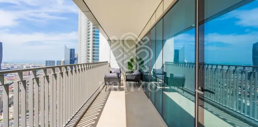 Apartment de 3 dormitorios en Dubai, UAE No. 161481