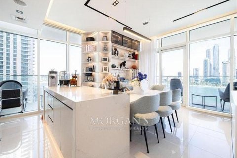 3 bedrooms Apartment in EMAAR Beachfront, UAE No. 36278 5