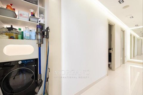 3 bedrooms Apartment in EMAAR Beachfront, UAE No. 36278 31