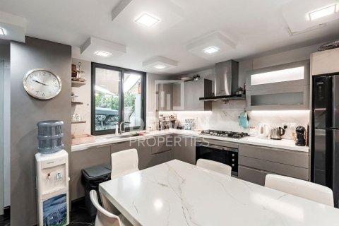 Villa de 5 dormitorios en Dubai, UAE No. 218026 17