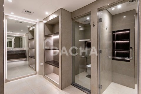 Penthouse de 3 dormitorios en Emirates Crown, UAE No. 163486 10