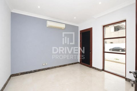 Villa de 5 chambres à Signature Villas, UAE No. 217584 8