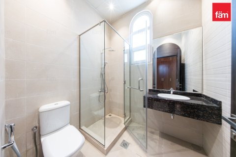 5 bedrooms Villa in Al Barsha, UAE No. 198643 13