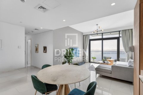 2 غرف نوم شقة في EMAAR Beachfront, الإمارات العربية المتحدة رقم 204700 3