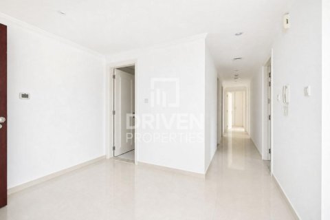 Apartment de 2 dormitorios en Barsha Heights (Tecom), UAE No. 223218 5