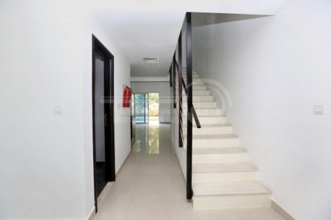 Villa de 2 chambres à Al Reef, UAE No. 172744 9