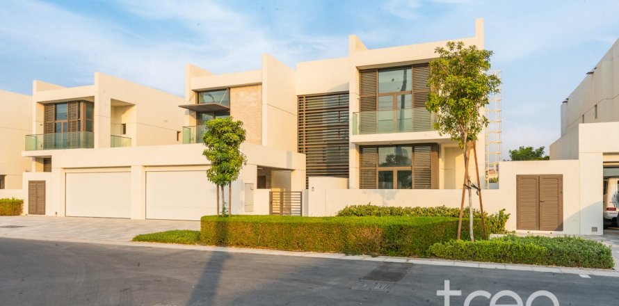 Villa de 6 chambres à District One, UAE No. 222744