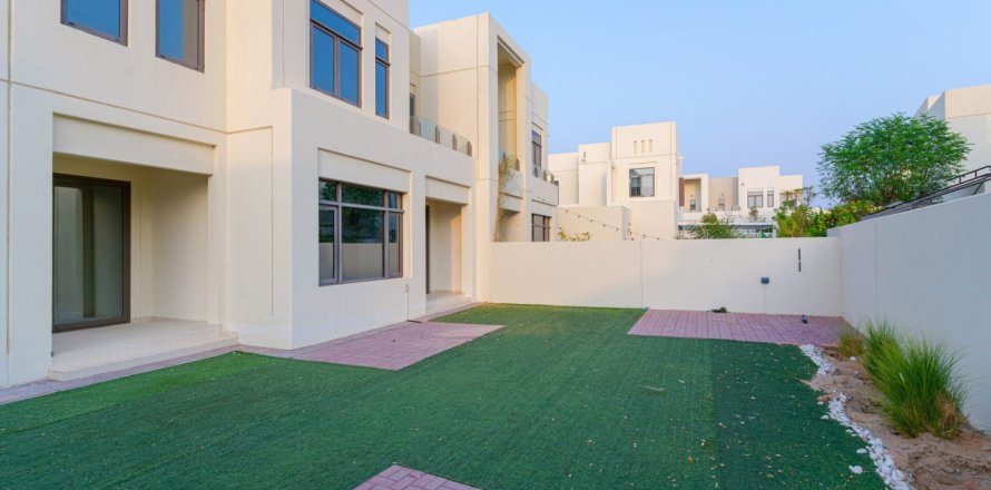 Townhouse de 4 dormitorios en Mira Oasis, UAE No. 167833