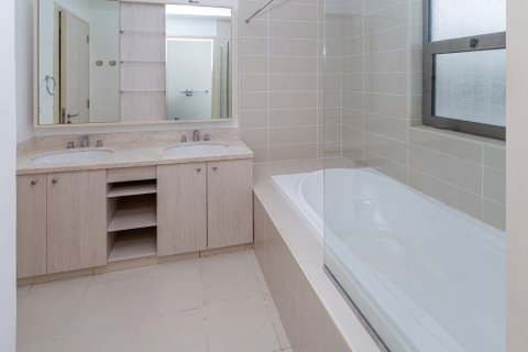 Townhouse de 4 dormitorios en Mira Oasis, UAE No. 167833 29