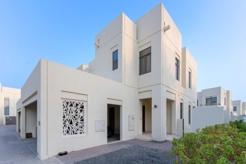 Townhouse de 4 dormitorios en Mira Oasis, UAE No. 167833 25