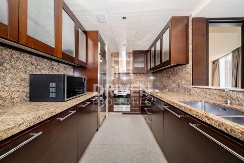 1 bedroom Apartment in Downtown Dubai (Downtown Burj Dubai), UAE No. 211577 6
