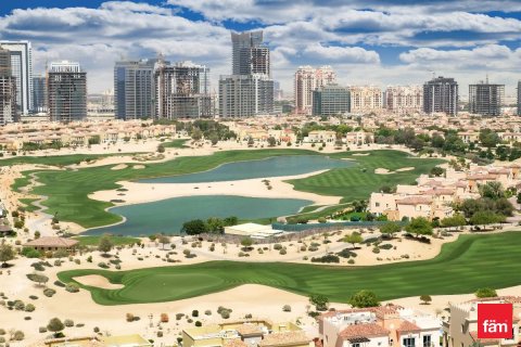 Пентхаус с 4 спальнями в Dubai Sports City, ОАЭ №111457 16