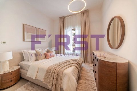 Apartment de 2 dormitorios en  Yas Island, UAE No. 224366 3
