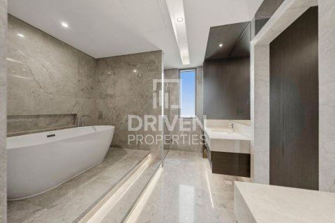 Villa de 4 dormitorios en Golf Place, UAE No. 212024 22