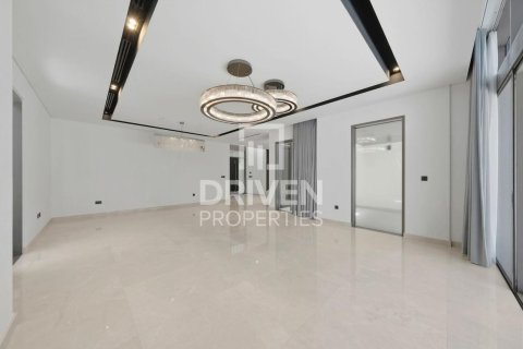 Villa de 4 dormitorios en Golf Place, UAE No. 212024 6