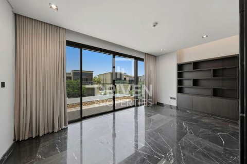 Villa de 4 dormitorios en Golf Place, UAE No. 212024 11