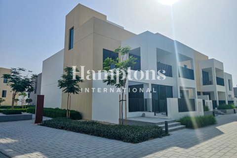 4 غرف نوم فيلا في Arabian Ranches 3, الإمارات العربية المتحدة رقم 166543 6