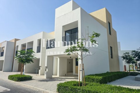 4 غرف نوم فيلا في Arabian Ranches 3, الإمارات العربية المتحدة رقم 166543 7