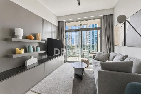 Apartment de 1 dormitorio en MAG 318, UAE No. 215005 4