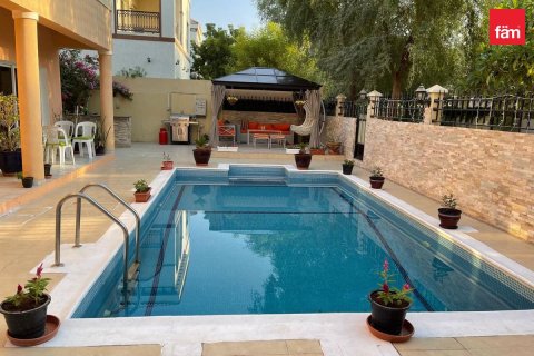 Villa de 5 chambres à Dubai, UAE No. 205705 10