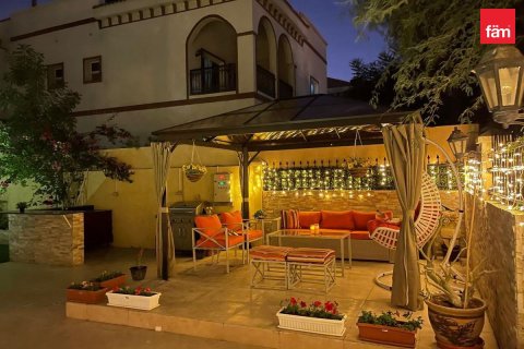 Villa de 5 chambres à Dubai, UAE No. 205705 16