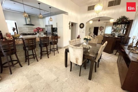 Villa de 5 chambres à Dubai, UAE No. 205705 4