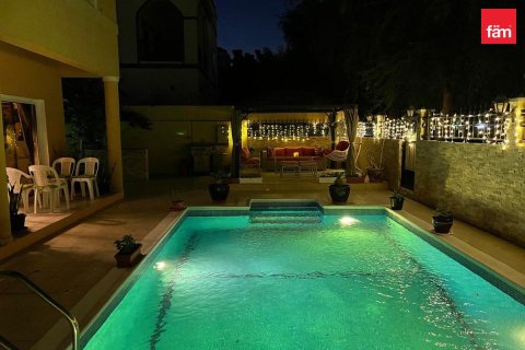 Villa de 5 chambres à Dubai, UAE No. 205705 14