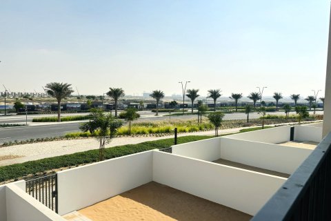 Townhouse de 3 dormitorios en EMAAR South, UAE No. 168273 13