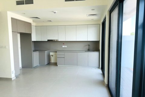 Townhouse de 3 dormitorios en EMAAR South, UAE No. 168273 8