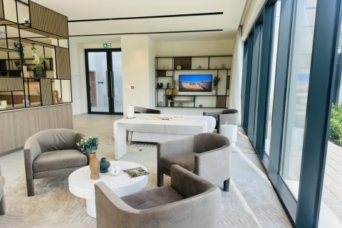 Townhouse de 3 dormitorios en EMAAR South, UAE No. 168273 5