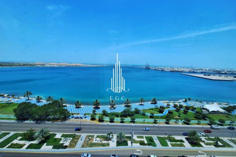 2 bedrooms Apartment in Corniche Road, UAE No. 23303