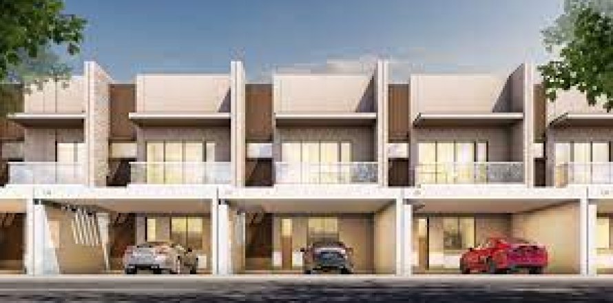 4 bedrooms Townhouse in District 7, UAE No. 3859