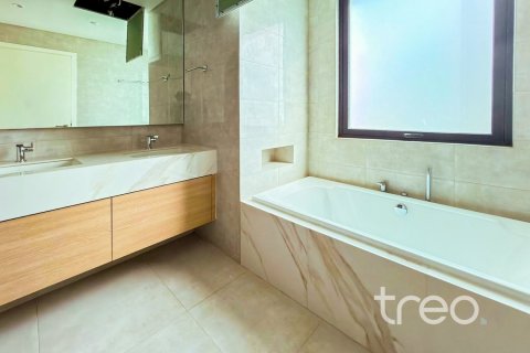 4 bedrooms Townhouse in Dubai, UAE No. 220796 14