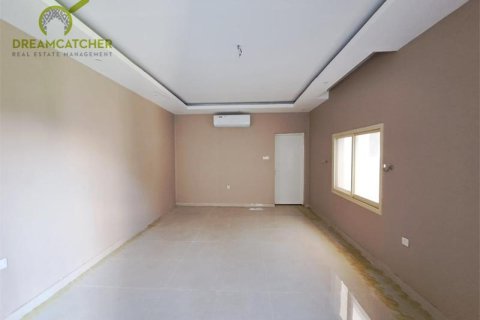 8 bedrooms Villa in Seih Al Ghubb, UAE No. 20206 23