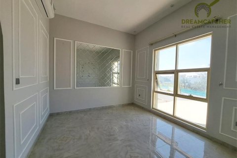 8 bedrooms Villa in Seih Al Ghubb, UAE No. 20206 7