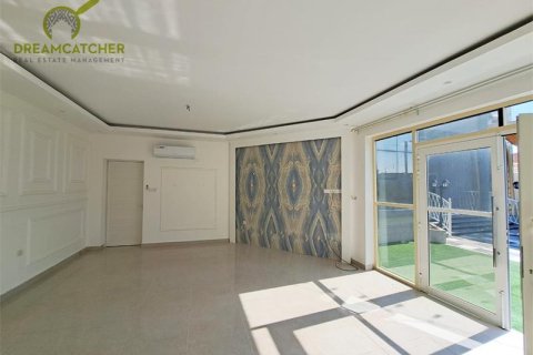 8 bedrooms Villa in Seih Al Ghubb, UAE No. 20206 22