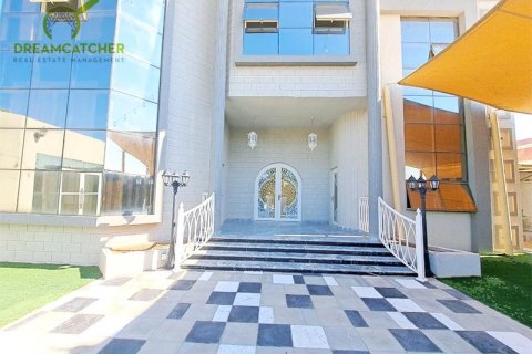8 bedrooms Villa in Seih Al Ghubb, UAE No. 20206 3