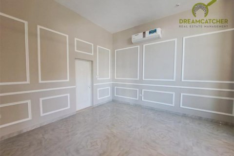 8 bedrooms Villa in Seih Al Ghubb, UAE No. 20206 8