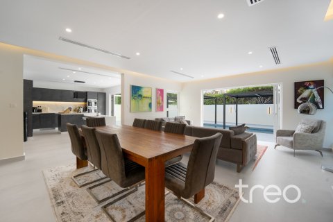 4 bedrooms Villa in Meadows 1, UAE No. 220753 5